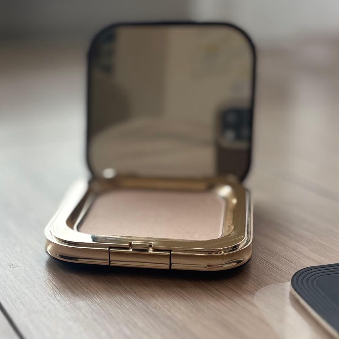 クレ・ド・ポーボーテ＊フェイスパウダー