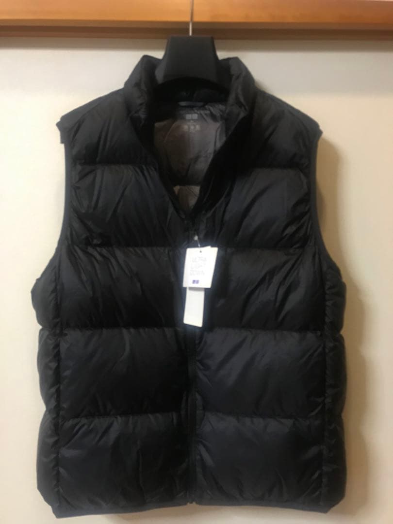希少 XL 新品未使用 タグ付き UNIQLO ウルトラライトダウン ベスト 黒