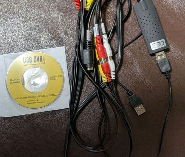 ソニー　CCD-TR11　8mmビデオカメラ　ハンディカム VideoHi8