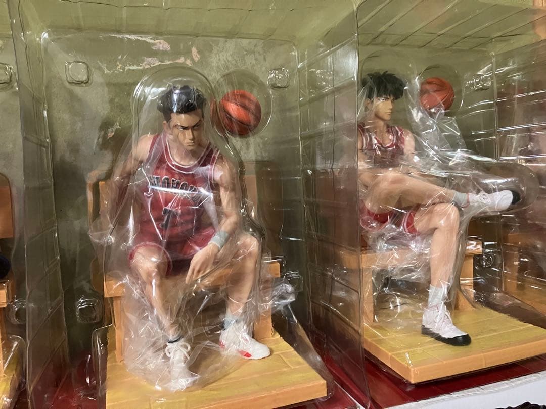 スラムダンク　桜木　赤木　流川　三井　宮城　５体セット　海外フィギュア