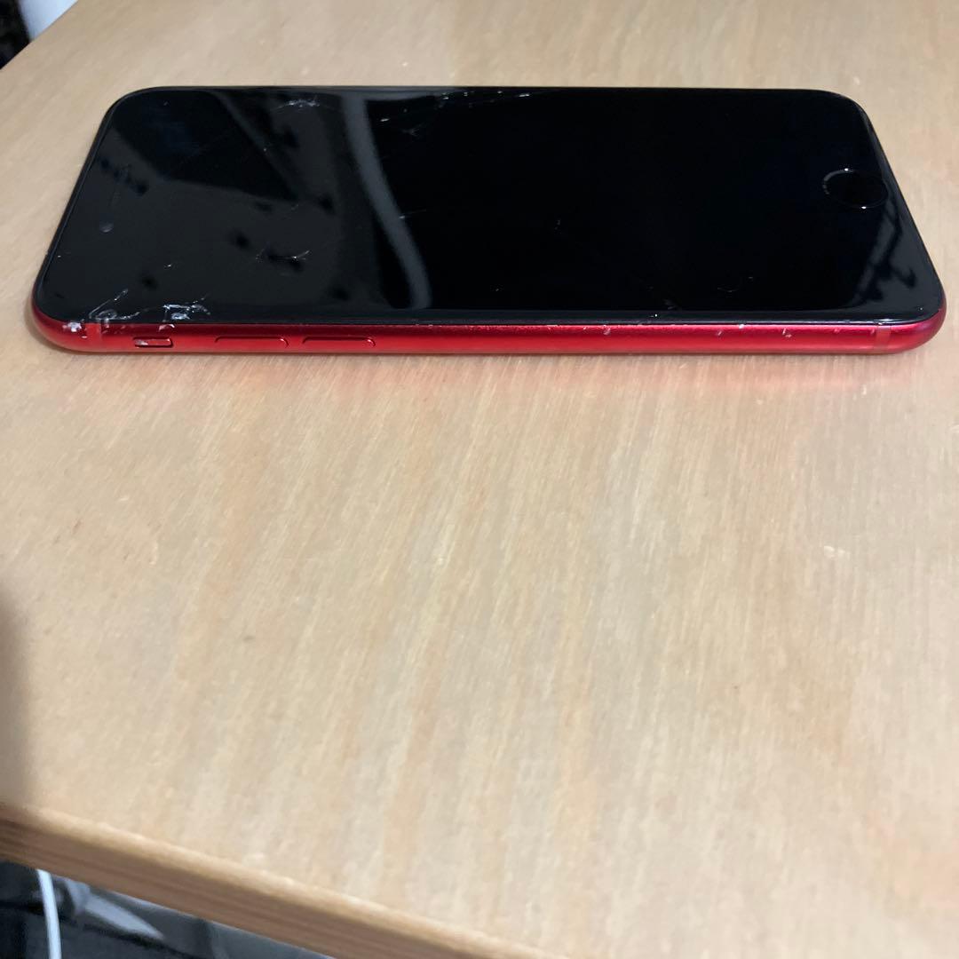 iPhone SE2 本体　ジャンク品（画面割れ）