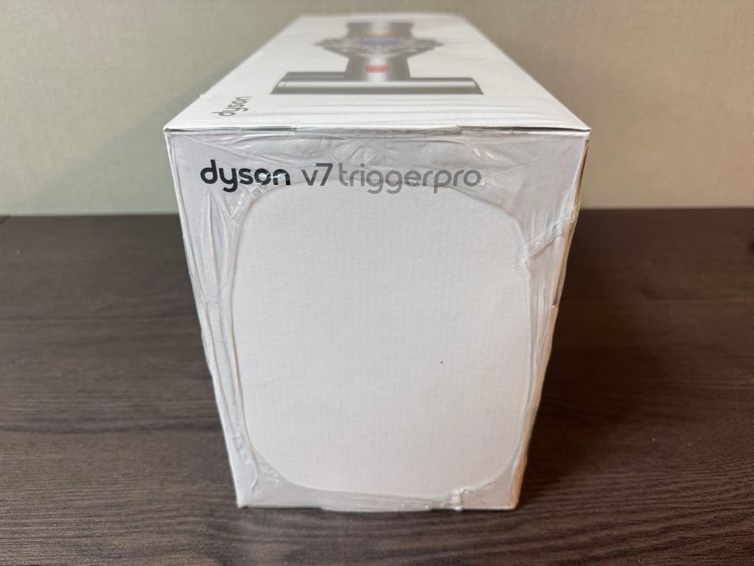 【けんちゃん】新品未開封★ダイソン Dyson V7 Triggerpro