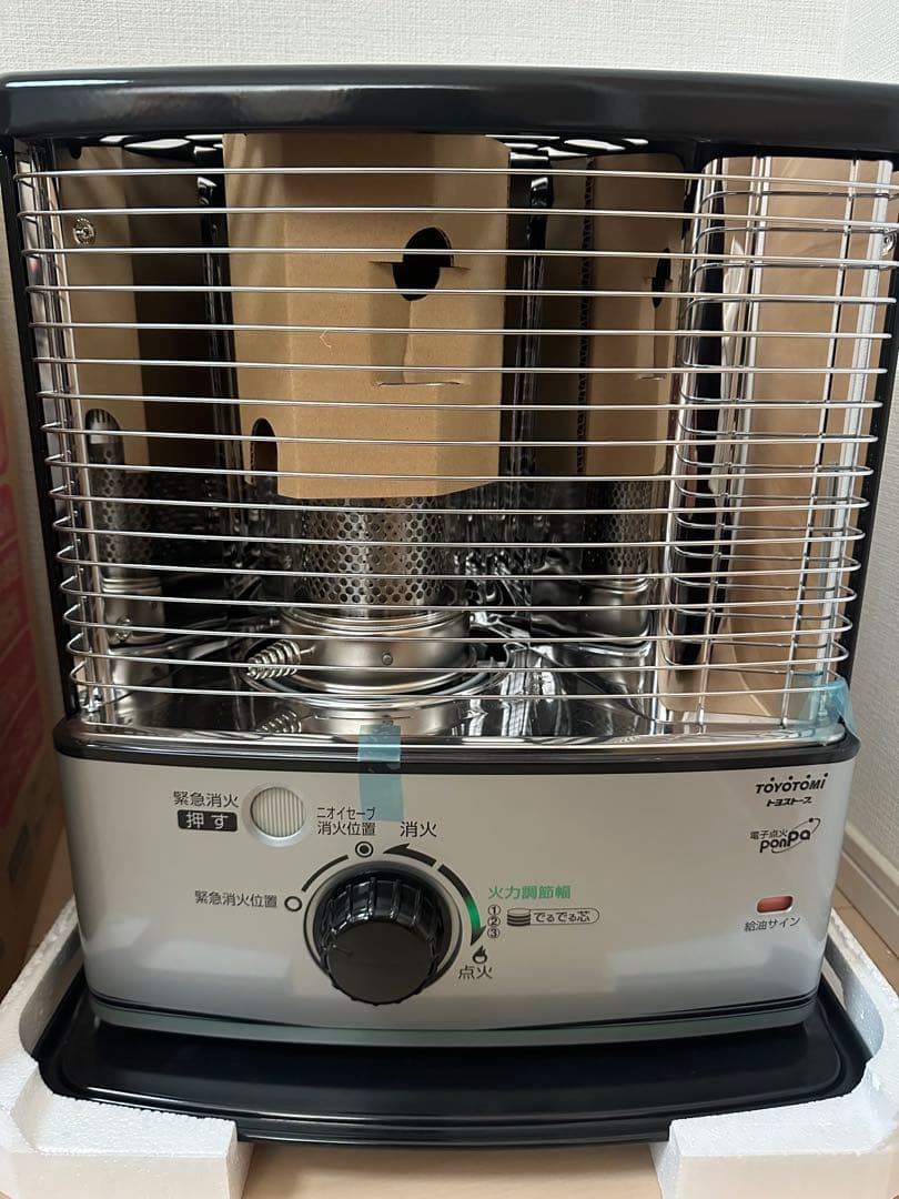 [未使用品]　TOYOTOMIトヨトミ　RS-S24D石油ストーブ