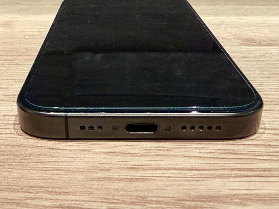 iphone 15 pro ブラックチタニウム 128GB SIMフリー