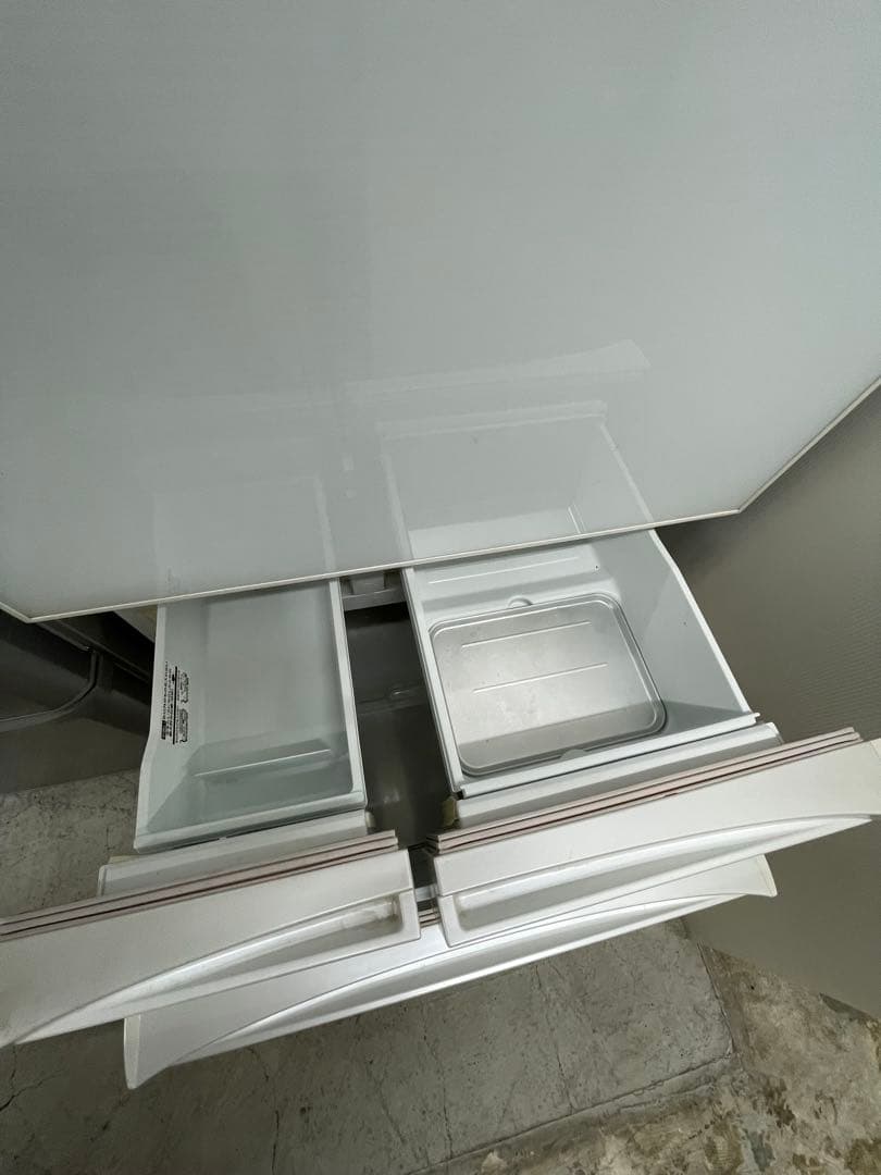 東芝　5ドア冷蔵庫　426L　GR-H43GXV（ZW）