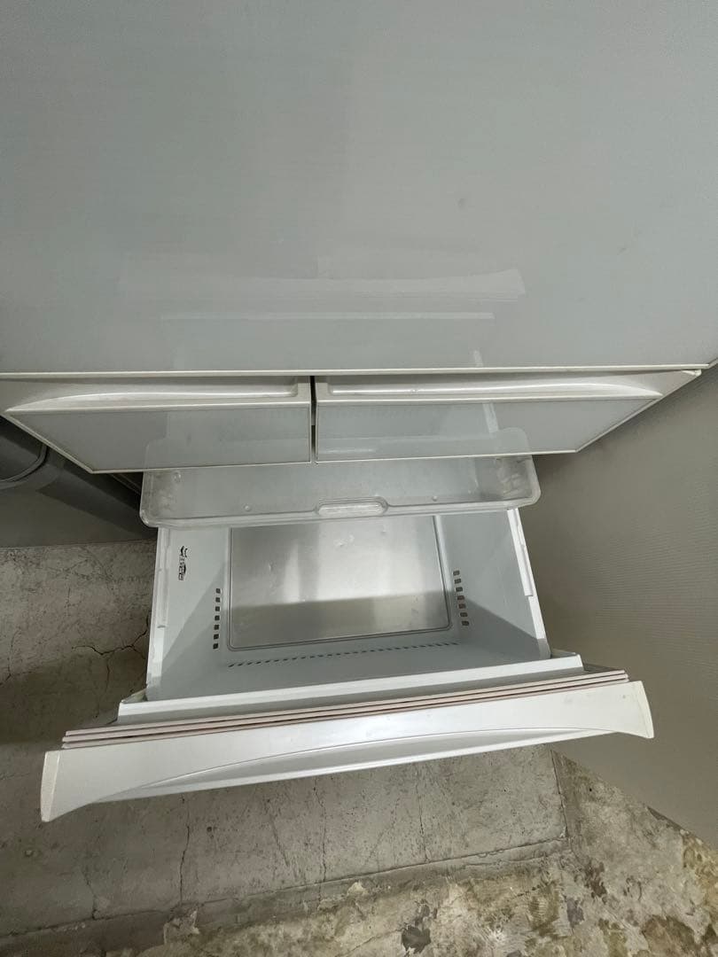 東芝　5ドア冷蔵庫　426L　GR-H43GXV（ZW）