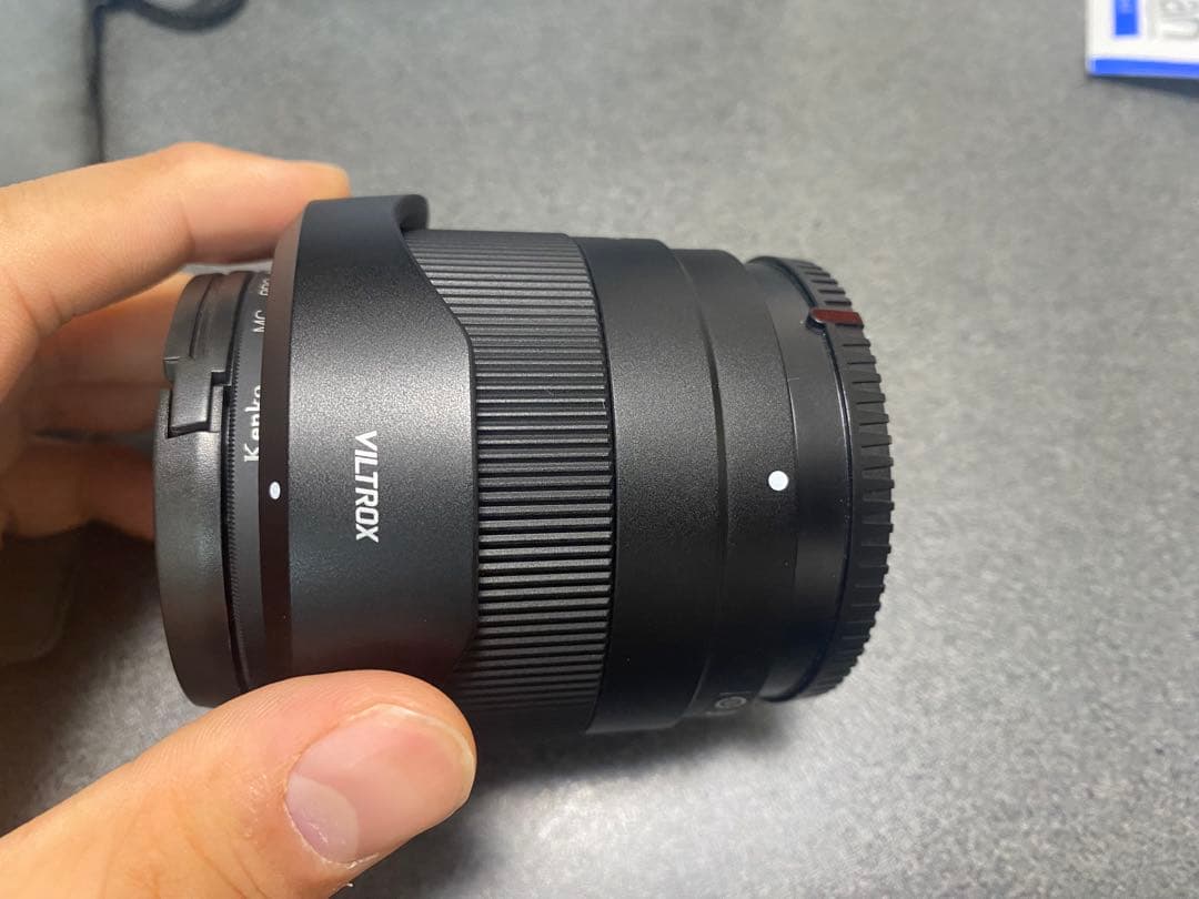 VILTROX AF 20mm f/2.8 おまけ付き