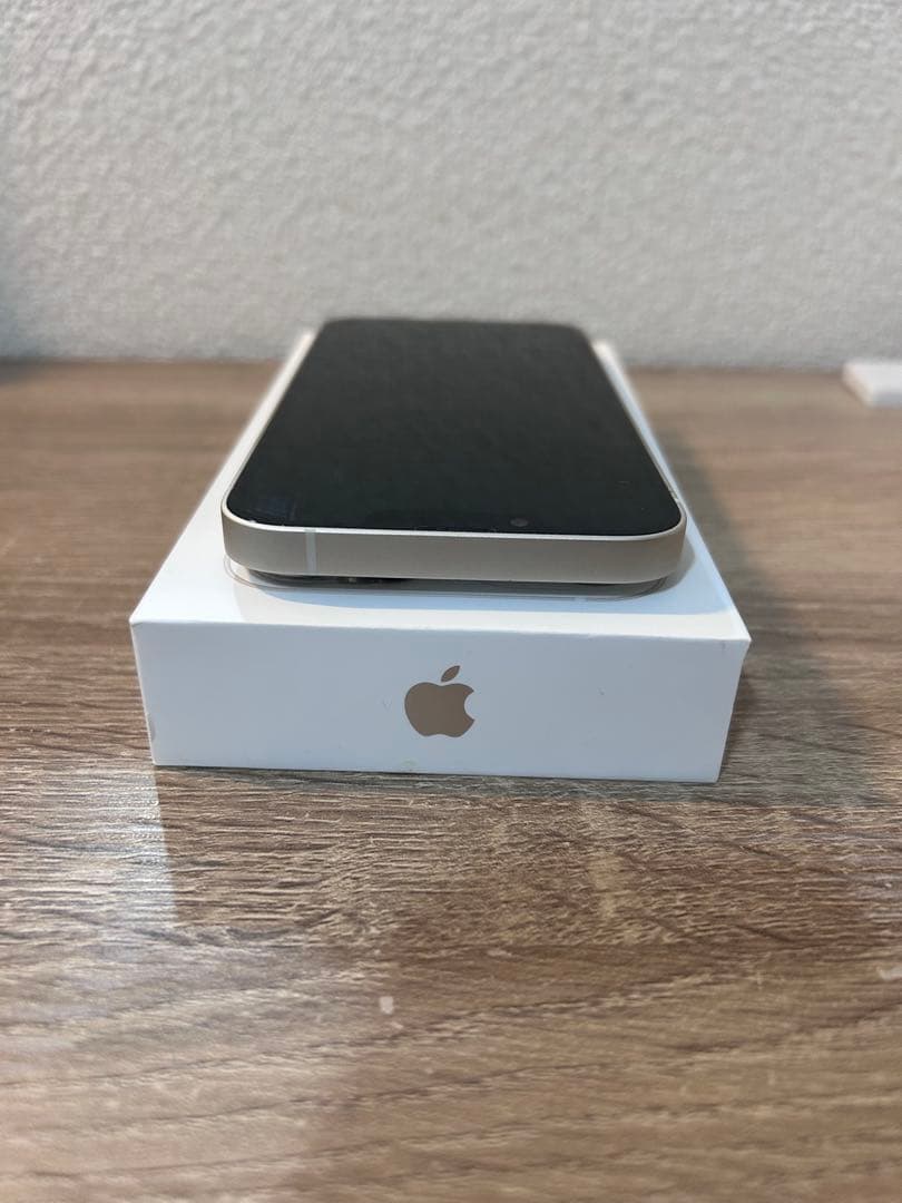 iPhone 13 128GB 本体