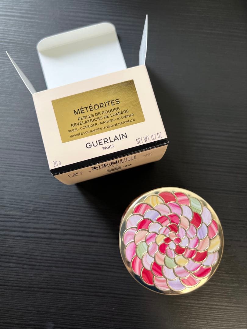 GUERLAIN メテオリットビーユ02 ローズ