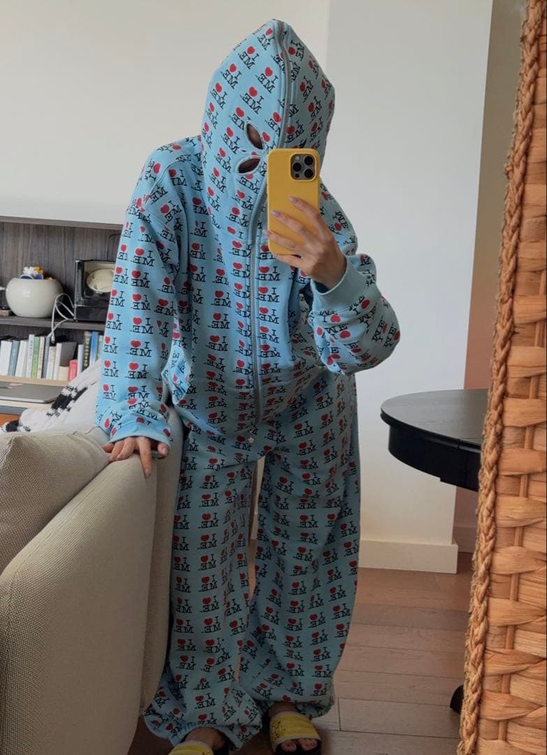 【未使用】Ashley Williams I ♥︎ ME 水色　パーカー