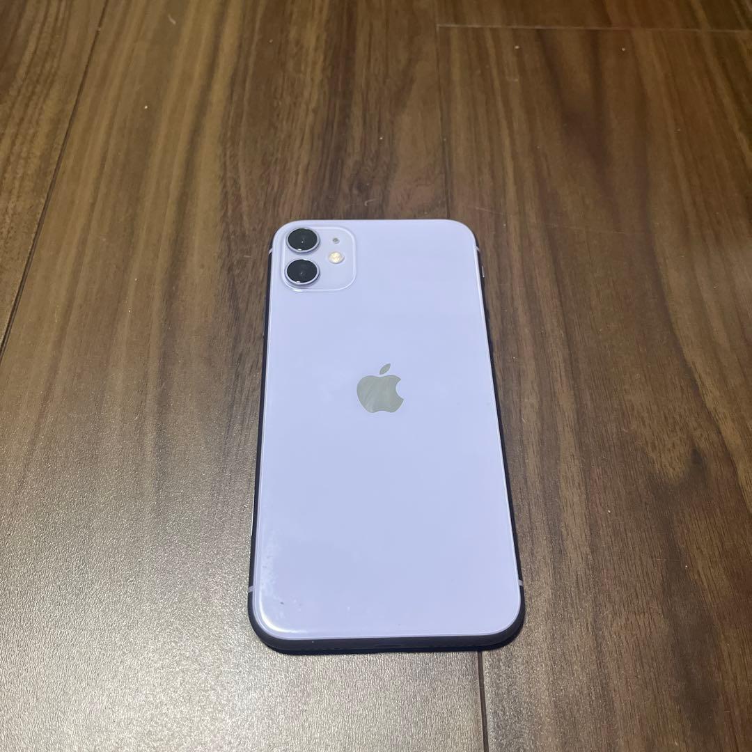 iPhone 11 本体　パープル