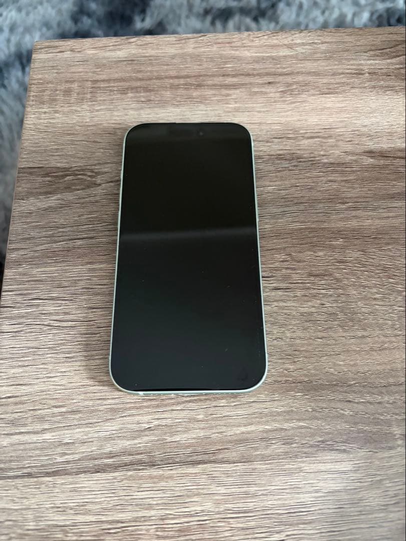 ミントグリーン iPhone 15