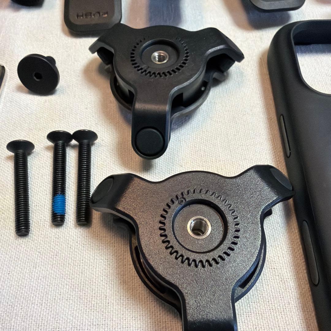 クアッドロック製　マウントアクセサリーセット ブラック