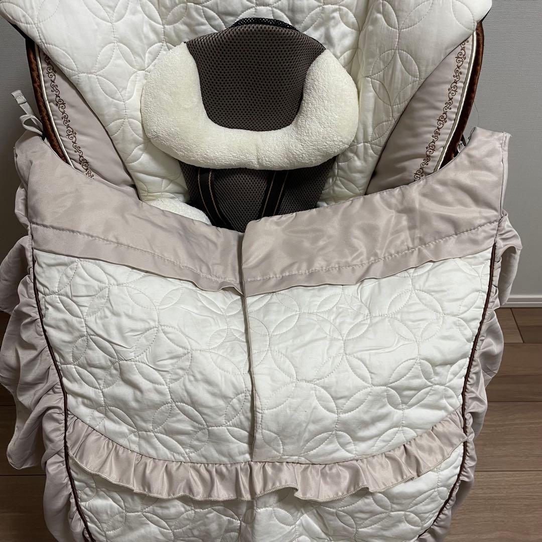 電動ハイローチェア コンビ ネムリラ オートスウィング ダッコプラス