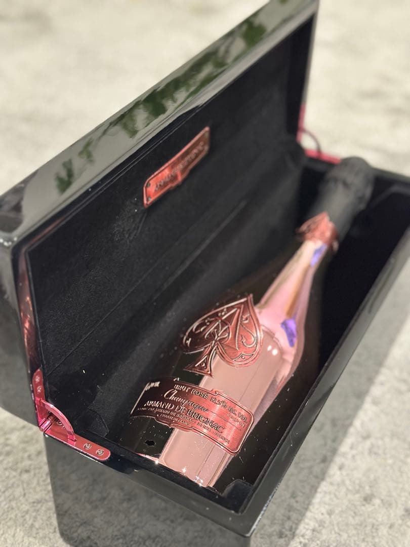 アルマンドロゼ シャンパン箱付き未開栓正規品 Armand de Brignac