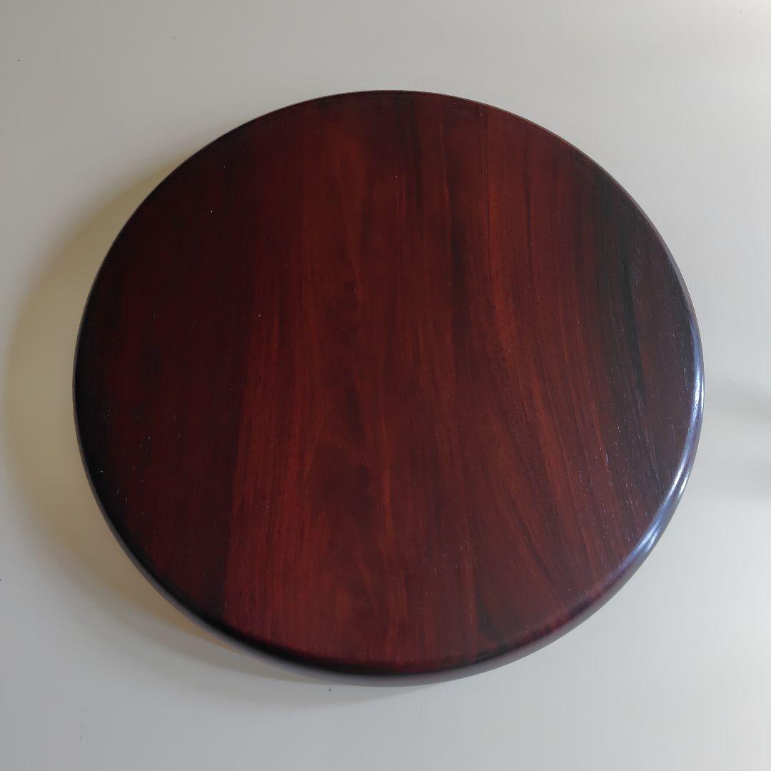 無垢板本紫檀円形盆漆仕上げ。