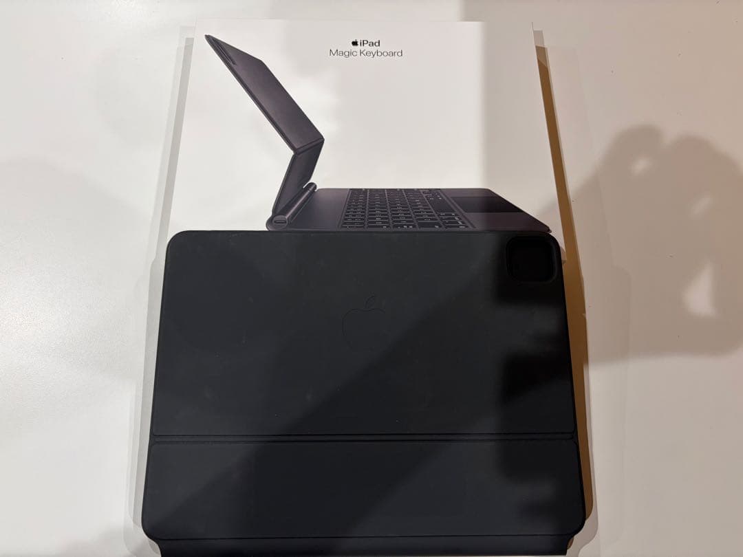 中古品 iPad pro/Air用 Magic Keyboard 日本語