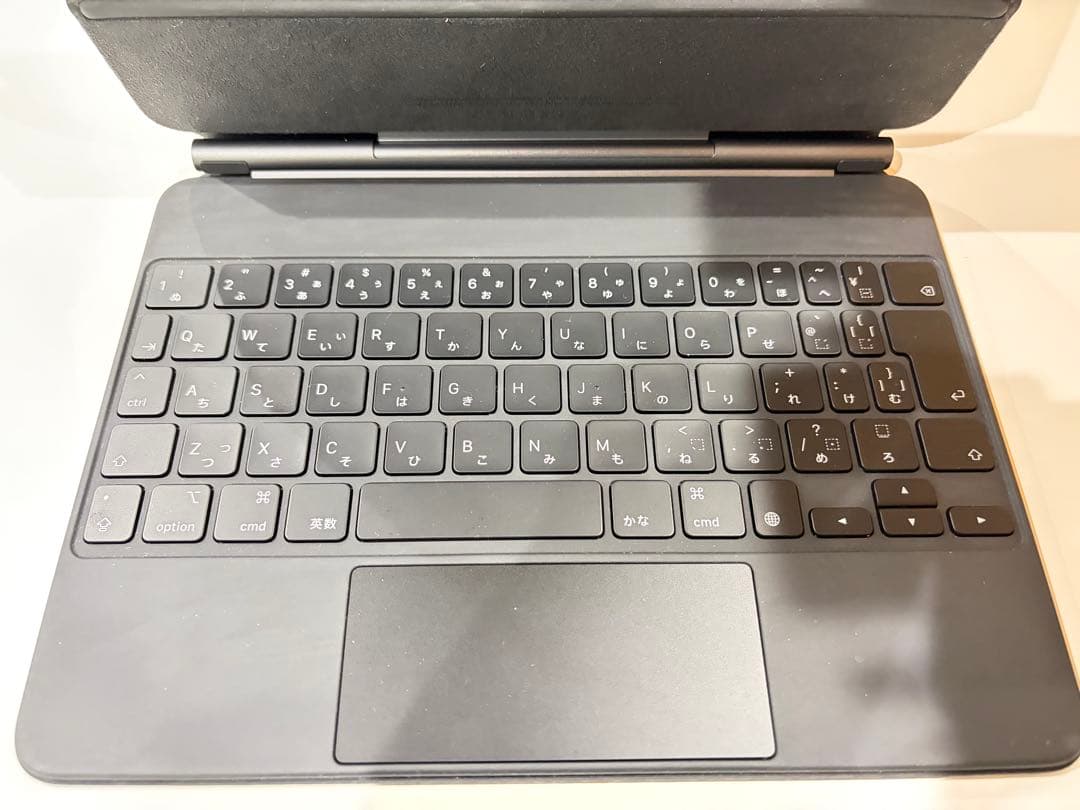 中古品 iPad pro/Air用 Magic Keyboard 日本語