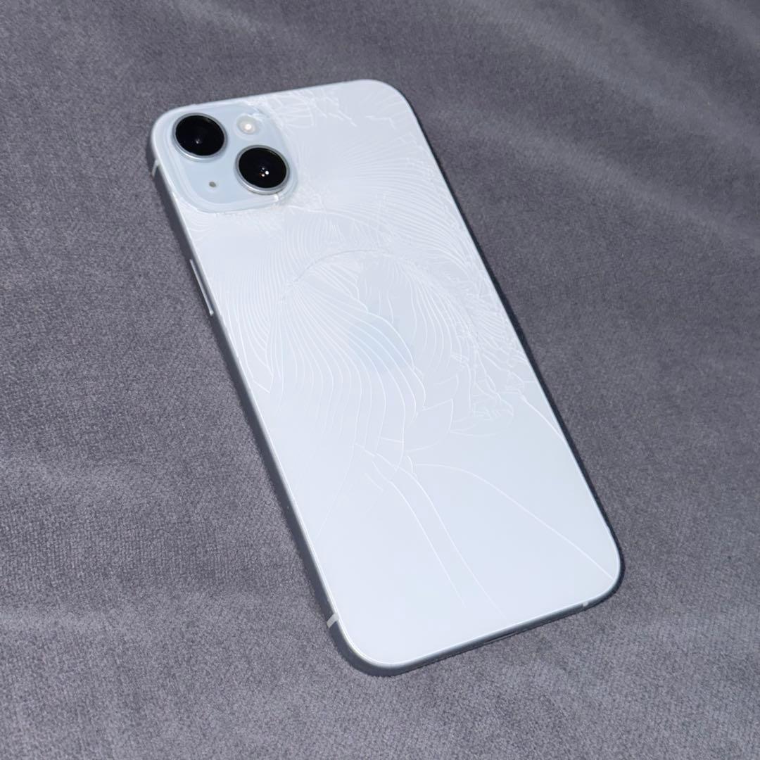 iPhone 15 plus ブルー 本体 背面割れ simフリー