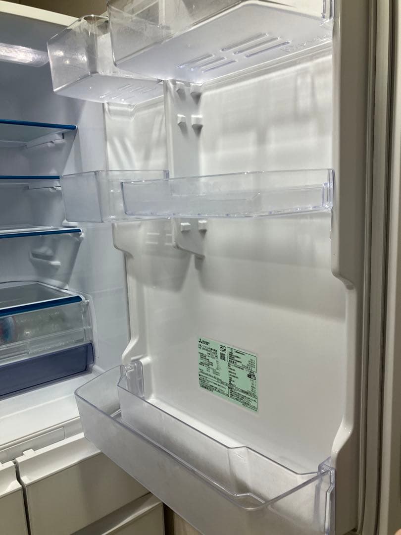 【美品】三菱電機 省エネ 4ドア冷蔵庫 ホワイト