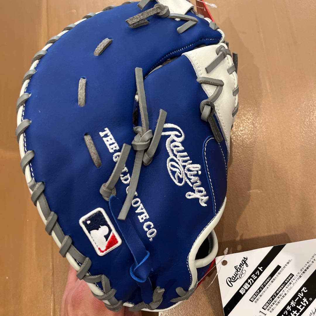 新品 値下げ中ローリングス軟式ファーストミット ドジャース