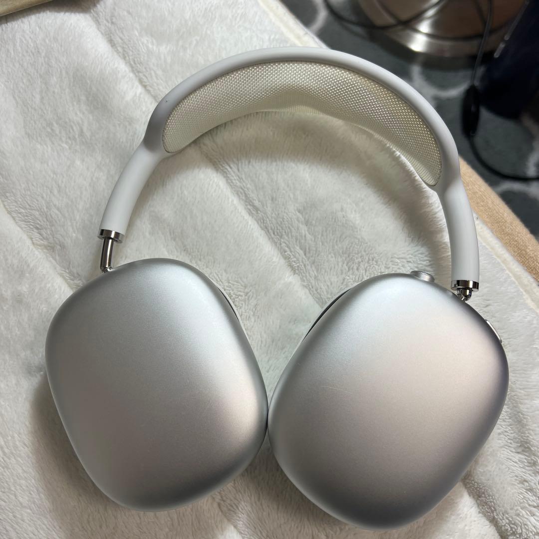 Airpods Max シルバー
