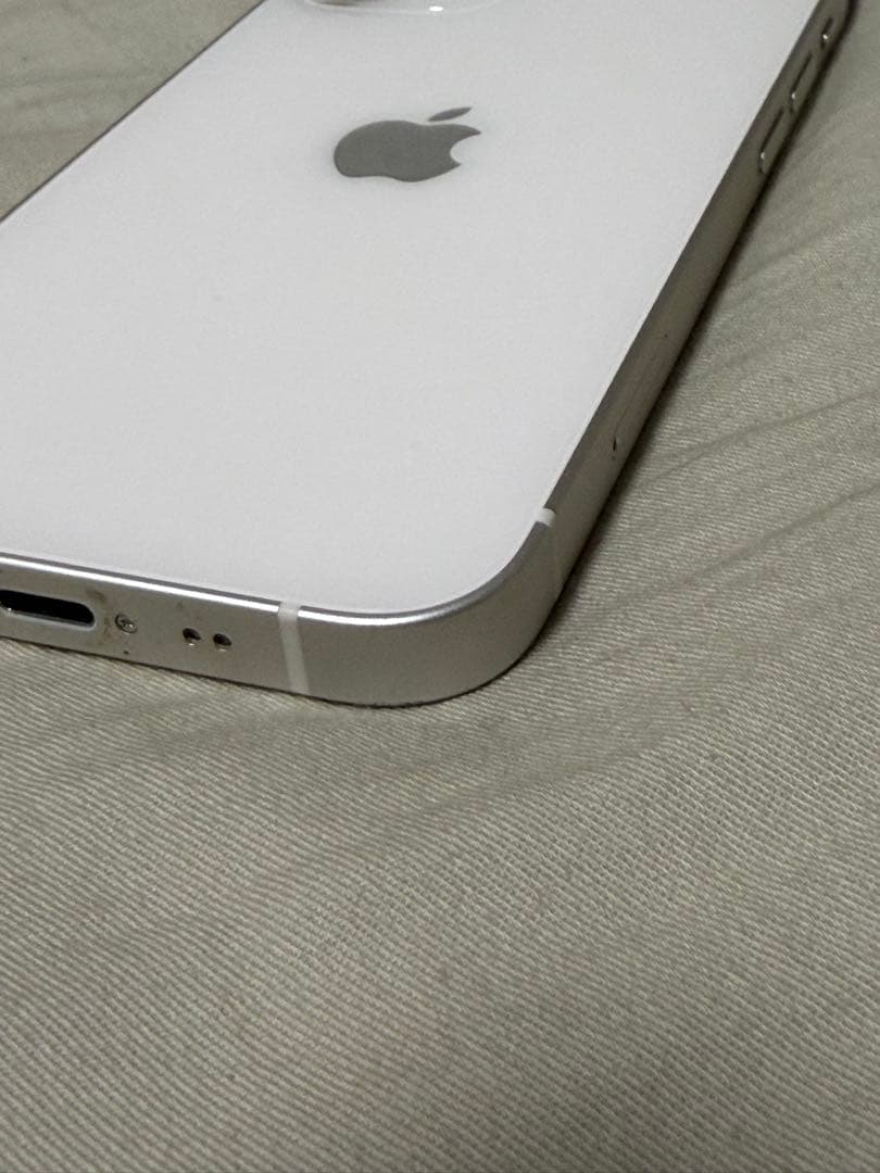 美品【打痕、擦れ少】Apple iPhone 12 mini 本体