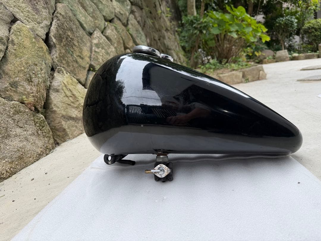 ハーレー純正　分割タンク　EVO エボ ソフテイル