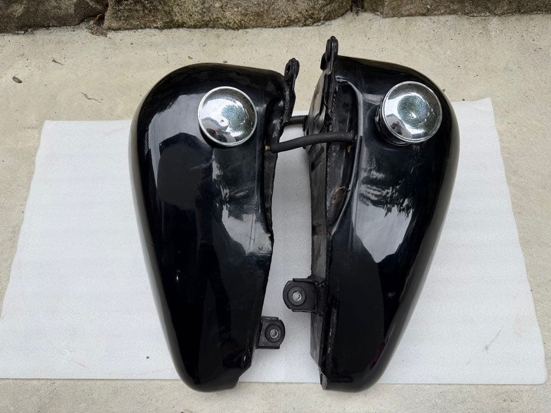 ハーレー純正　分割タンク　EVO エボ ソフテイル