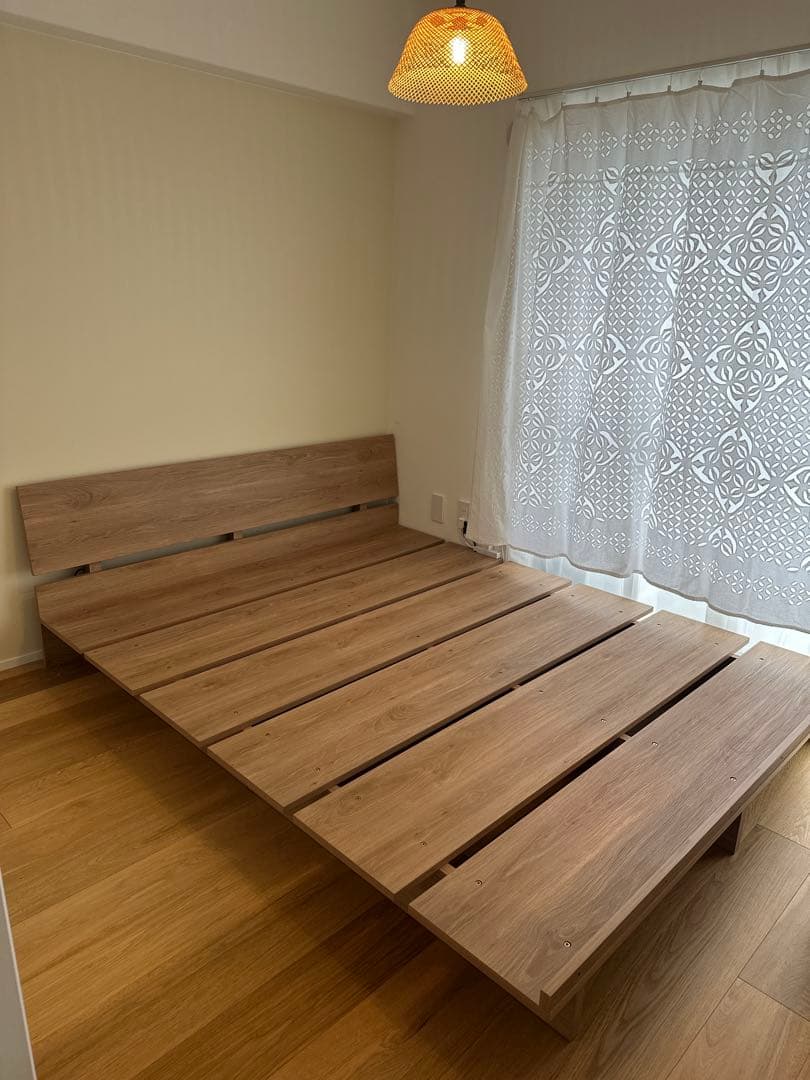 【組み立て済み】ローベッド、ダブルベッドフレーム