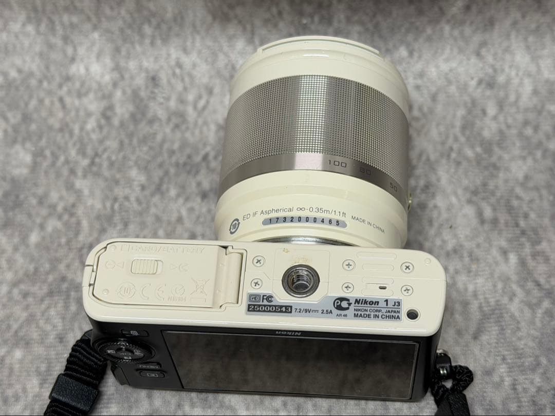 Nikon 1 J2 ホワイト