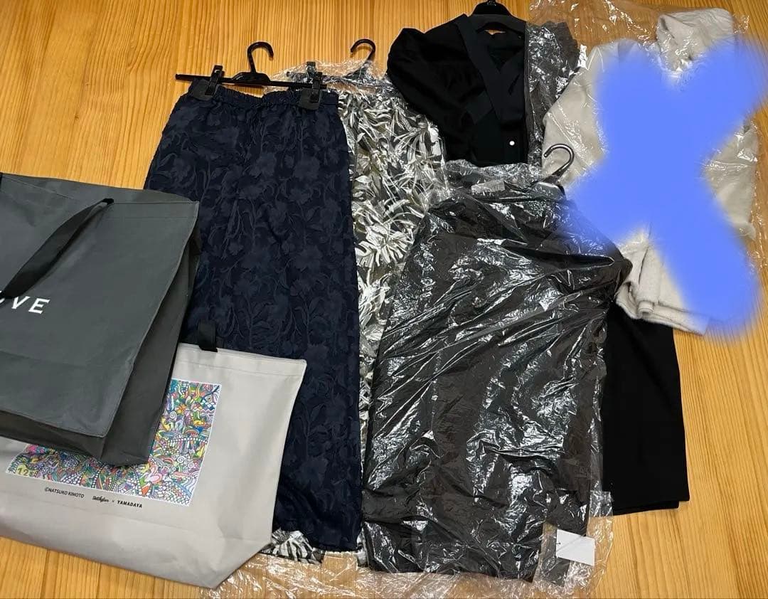 ヤマダヤ福袋　新品未使用　VinNavyパンツ　ワンピース計4点
