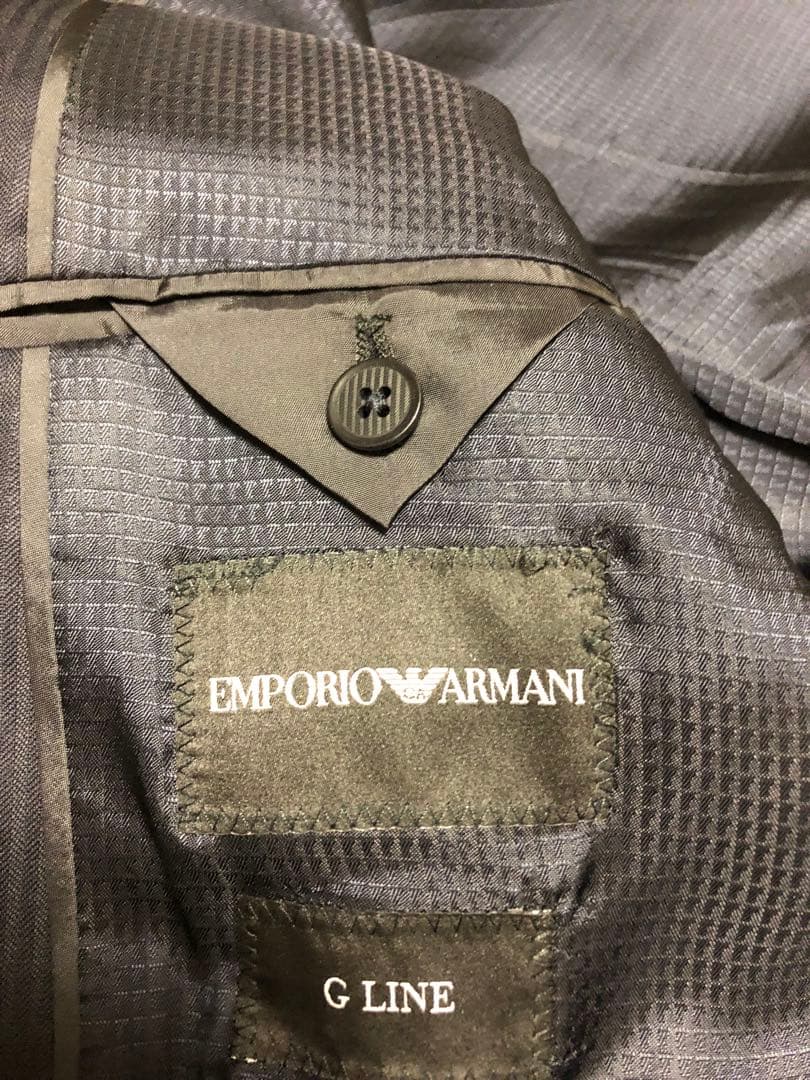 エンポリオ アルマーニ スーツ　ほぼ未使用