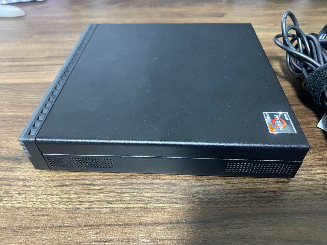 ジャンク Lenovo ThinkCentre M75q Tiny Gen2