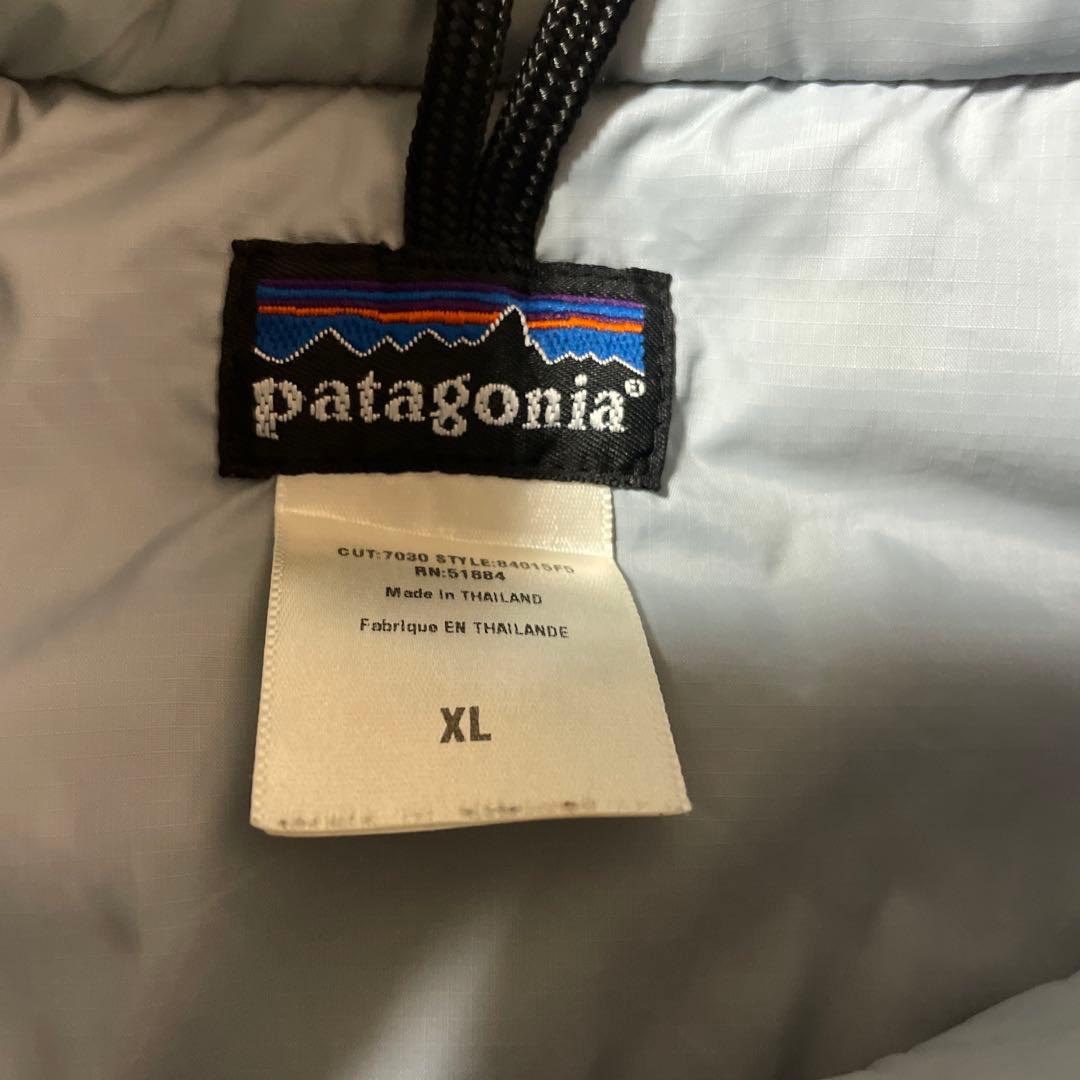 .*様 patagonia ナイロンベスト グレー パフボール
