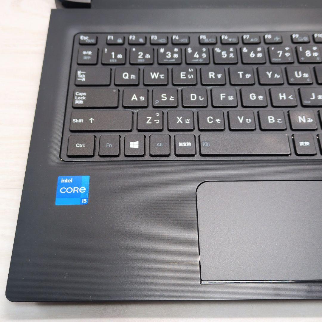 DynaBook 第11世代 i5 8GB 256GB 13.3インチP027