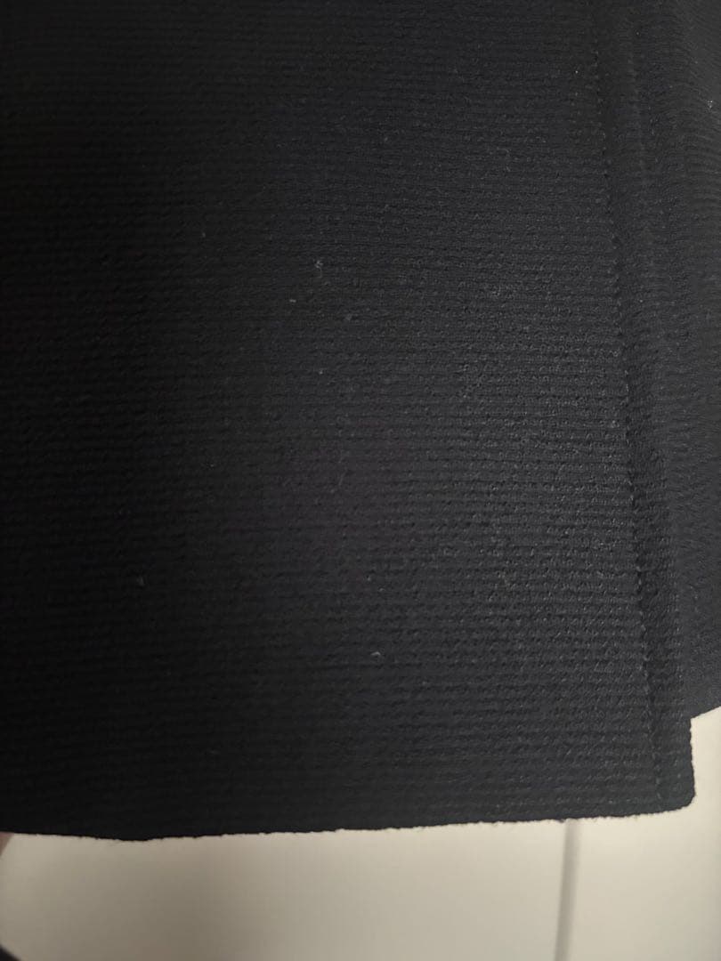 ヴィンテージCHANEL 黒ミニスカート CCマークボタン付き