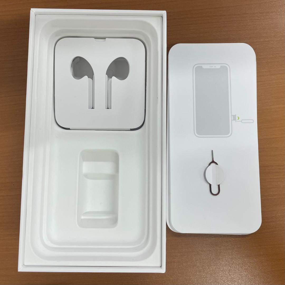 キ*イ様 動作確認済み iPhone 11 64GB ID:K3311