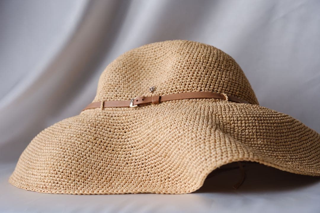 ヘレンカミンスキーベージュ 麦わら帽子レザーバンド付きゴールデンウィークsale