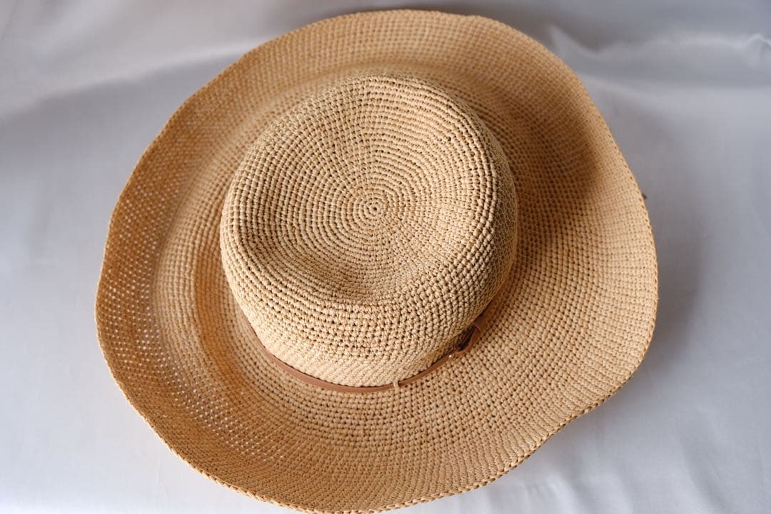 ヘレンカミンスキーベージュ 麦わら帽子レザーバンド付きゴールデンウィークsale