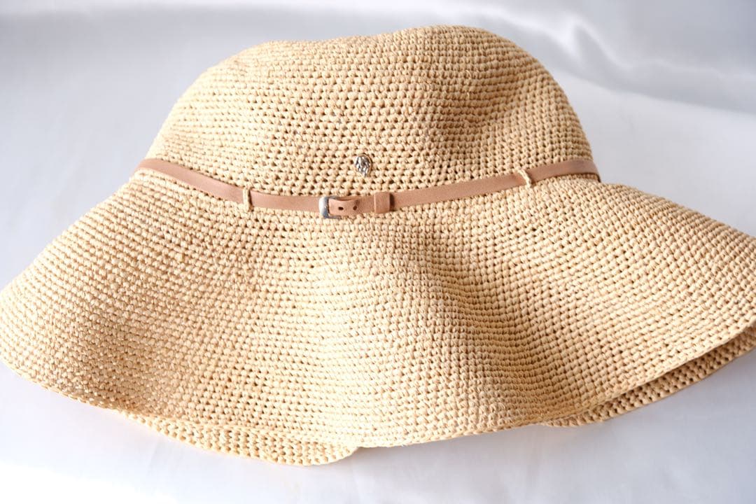 ヘレンカミンスキーベージュ 麦わら帽子レザーバンド付きゴールデンウィークsale