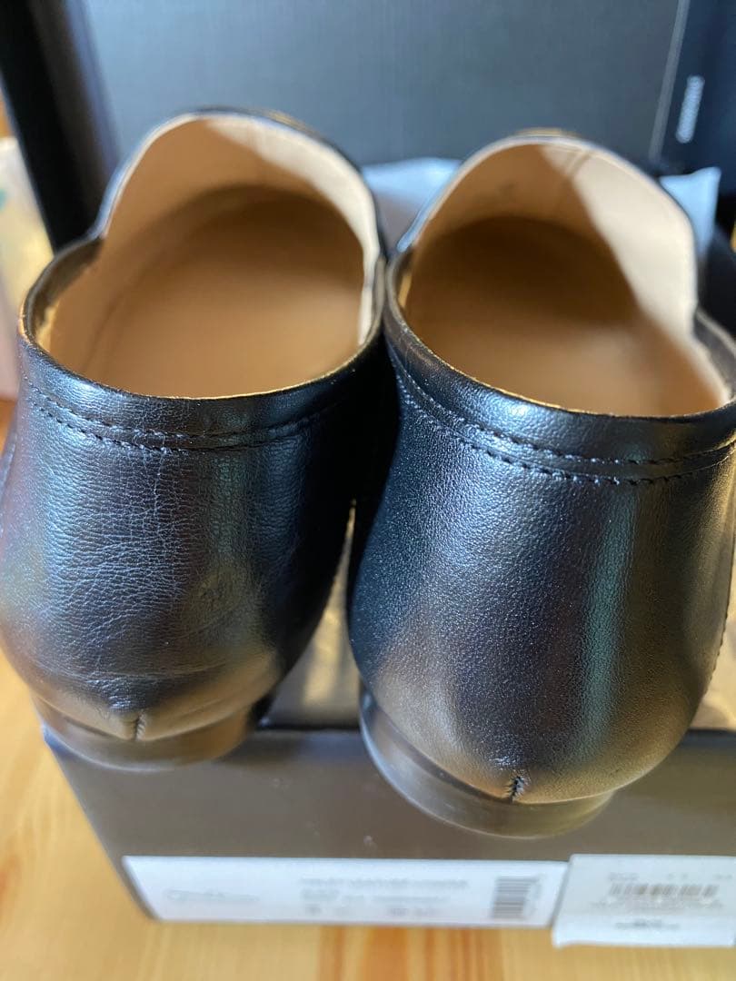 新品未使用COACH 黒ローファー 金具付き