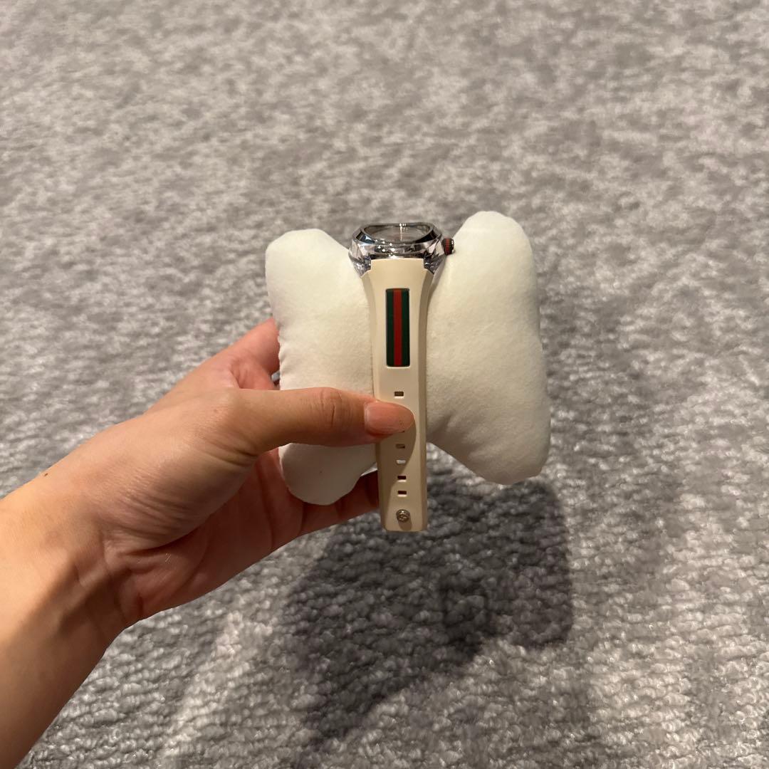 GUCCI Sync ホワイトラバーベルト 時計