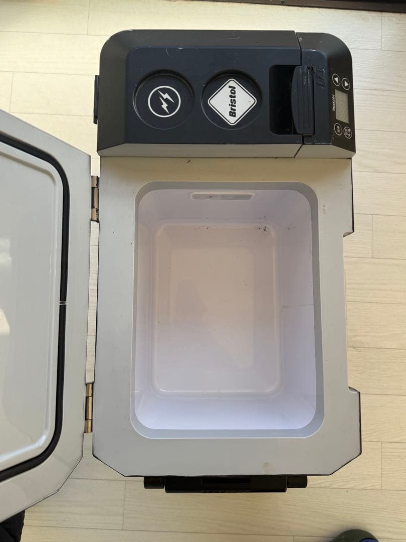 MAKITA冷温庫 キャリータイプ