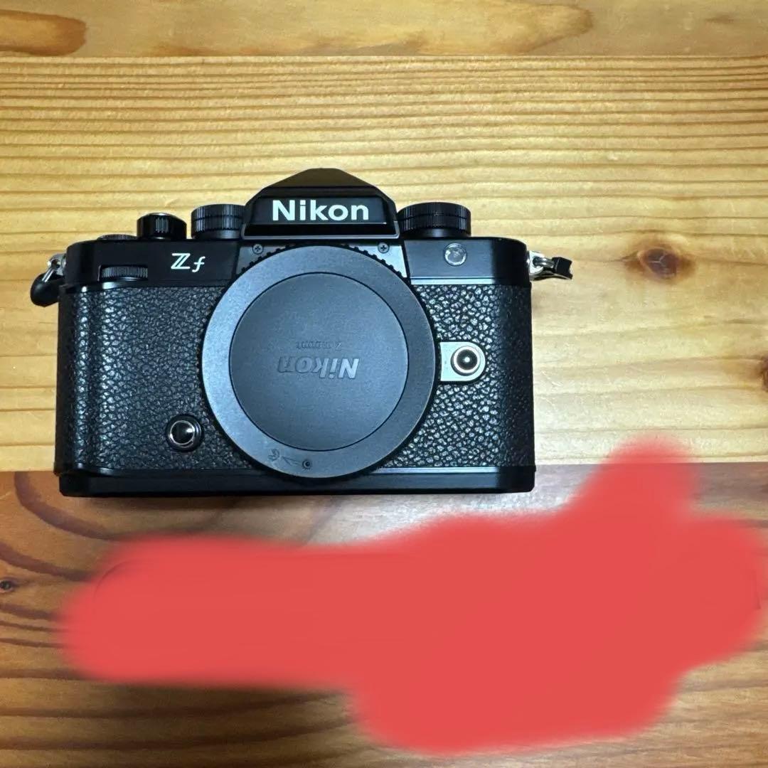 Nikon zf 本体　箱付き　ショット数4500枚