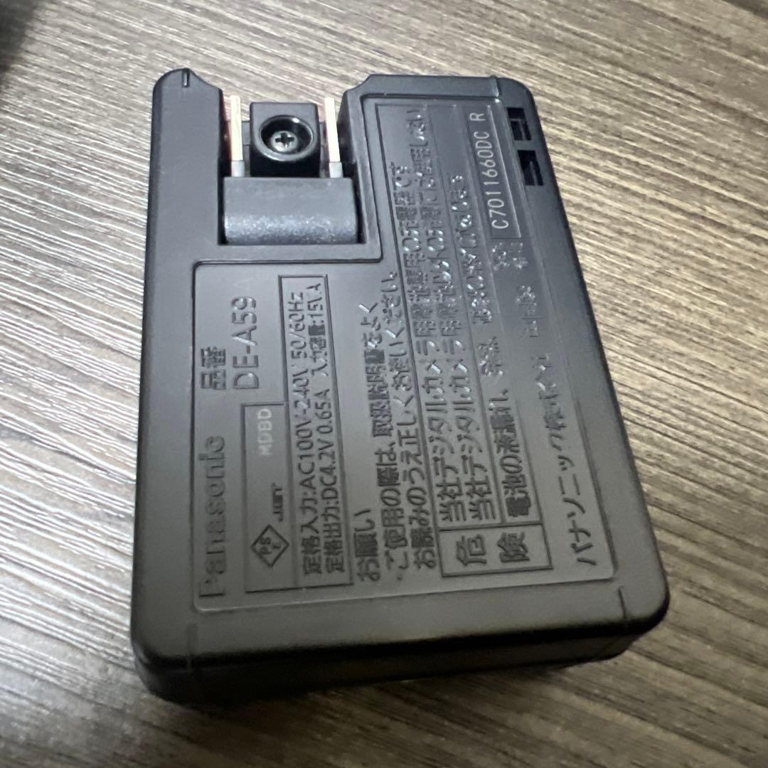 デ*】様 Panasonic DMC-FX40 12メガピクセル コンパクトデジ