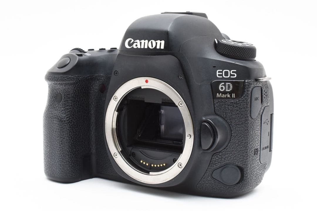 Canon EOS 6D Mark II標準&望遠&単焦点トリプルレンズセット