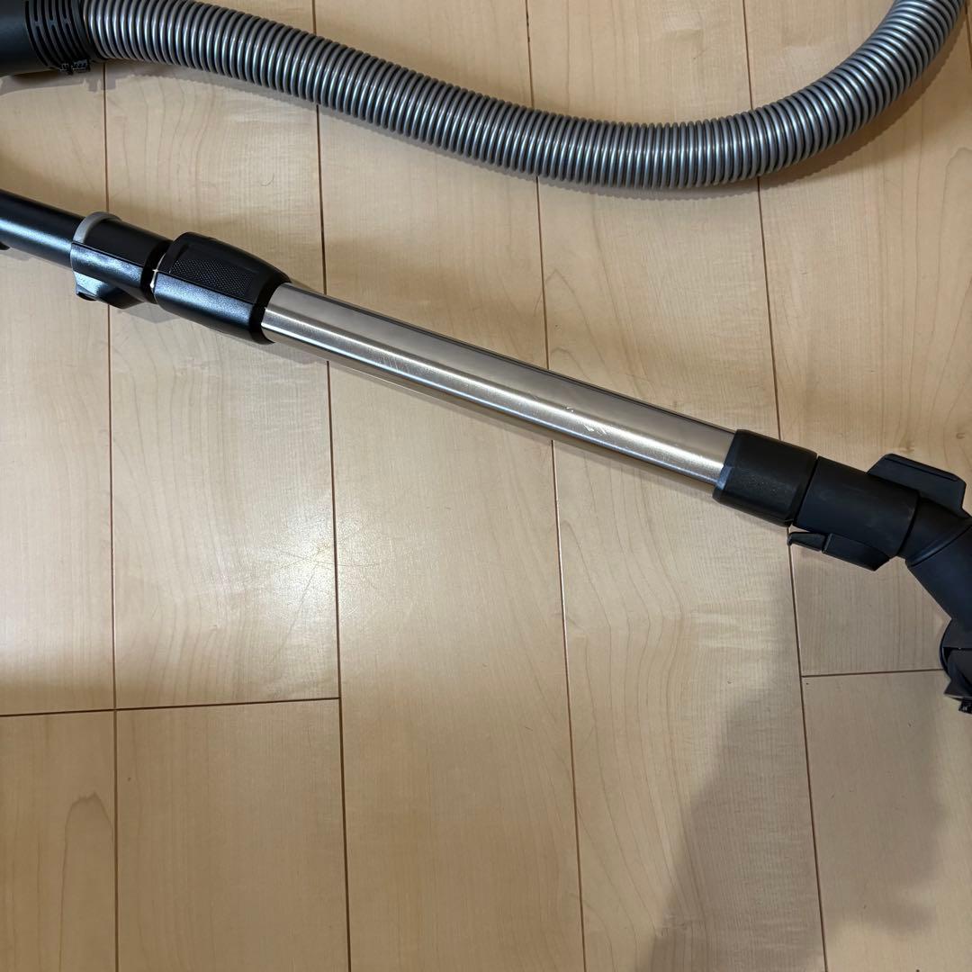 Miele ミーレ 紙パック式クリーナー SCAO3