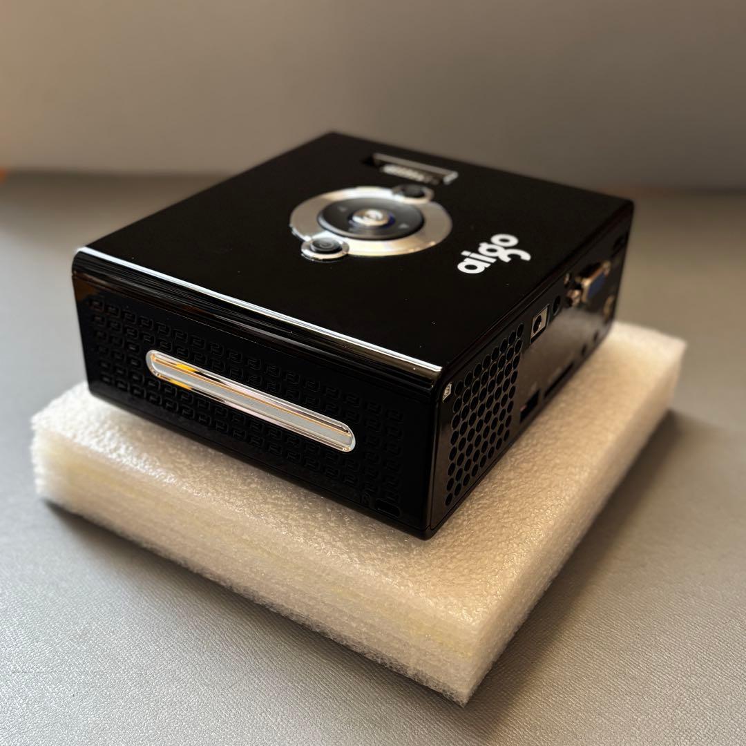 aigo プロジェクター pro PT6219 CDケースサイズ