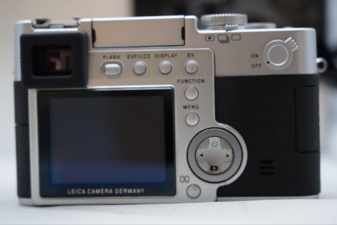 ライカ デジルックス 2 7-22.5㎜ F=1:2.0-2.4 ASPH